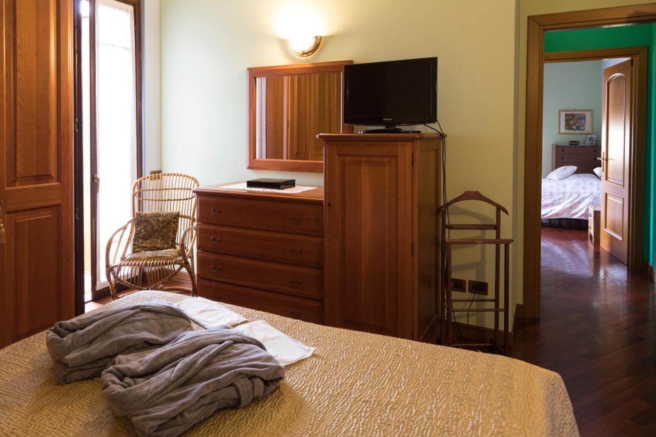 A Casa Di Anna, Elegant Flat In Cremona Apartman Kültér fotó